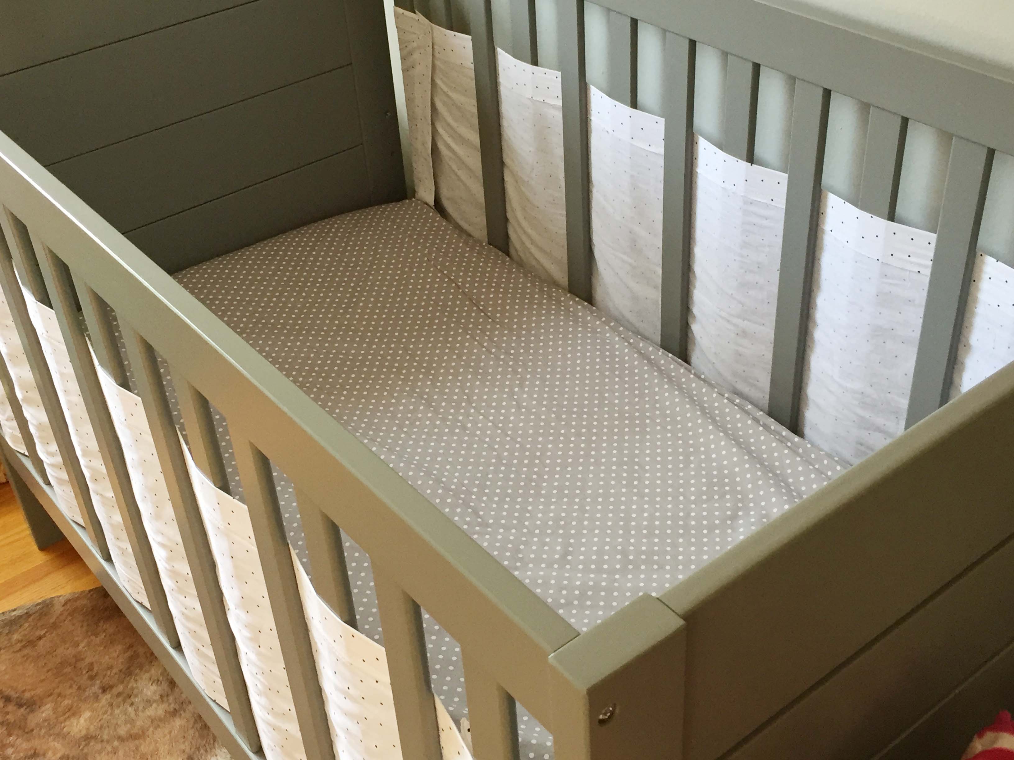 crib bumper for solid end cribs